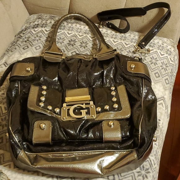 GUESS  worn once very good condition - Picture 3 of 10